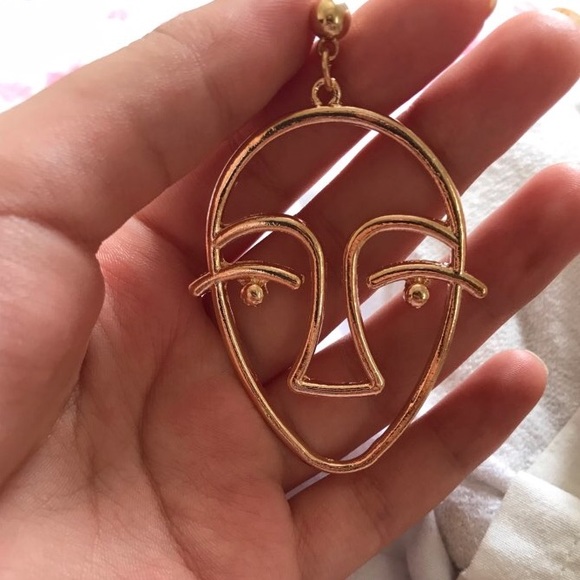 Golden Face Dangle Earrings - Picture 3 of 5